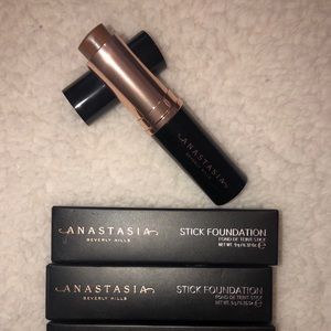Anastasia stick foundation